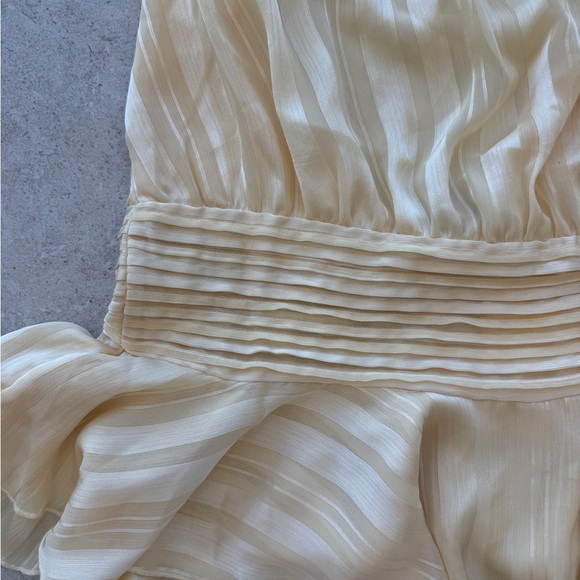 Peppermayo Willow Chiffon Mini Dress - Yellow NWT US:6/AUS:10 - Picture 9 of 9